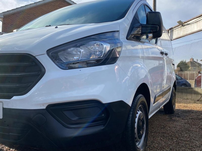FORD TRANSIT CUSTOM