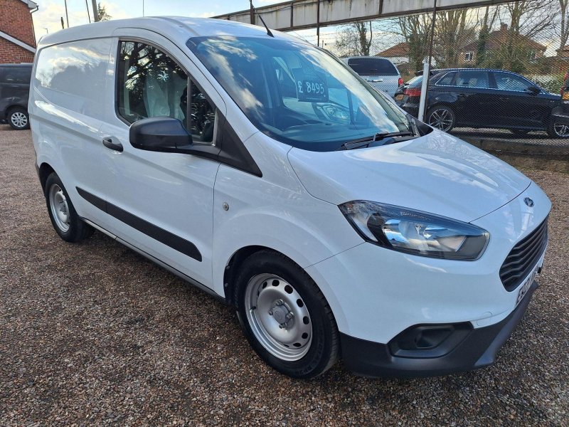FORD TRANSIT COURIER