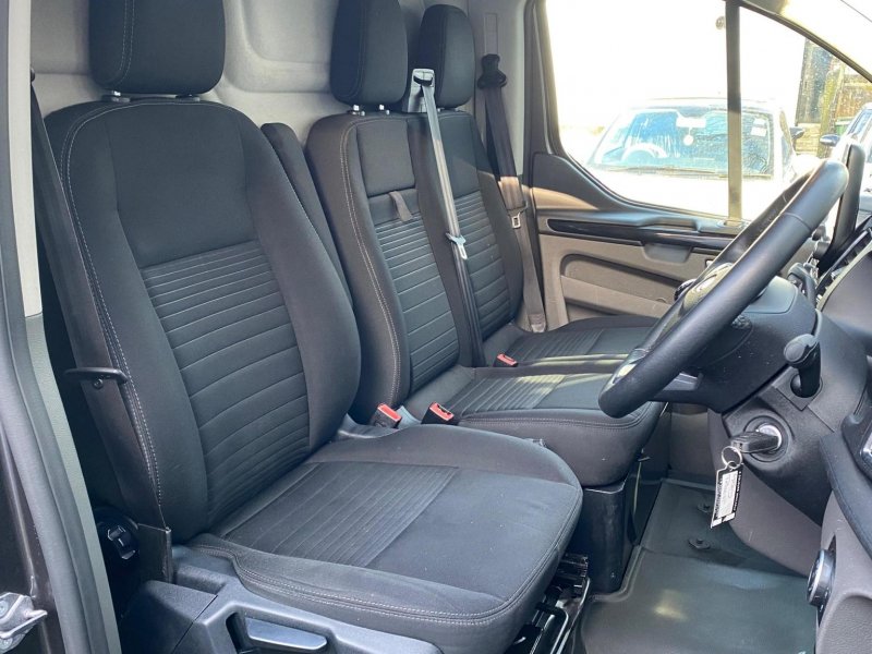 FORD TRANSIT CUSTOM