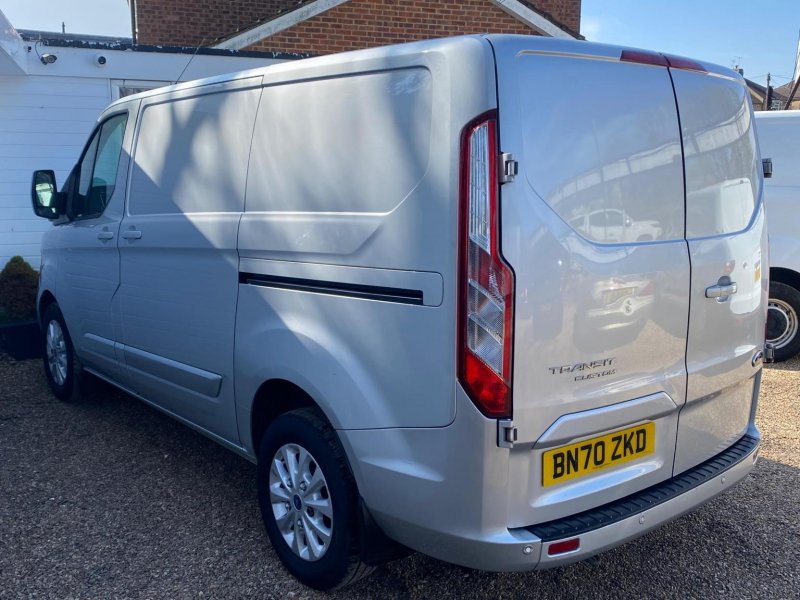 FORD TRANSIT CUSTOM