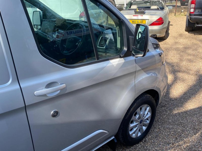 FORD TRANSIT CUSTOM