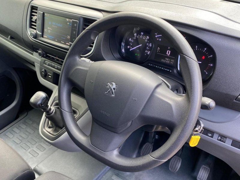 PEUGEOT EXPERT