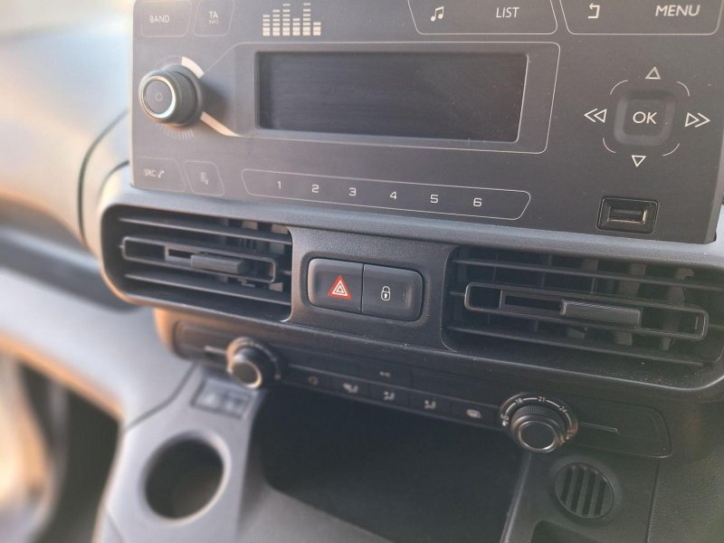 VAUXHALL COMBO