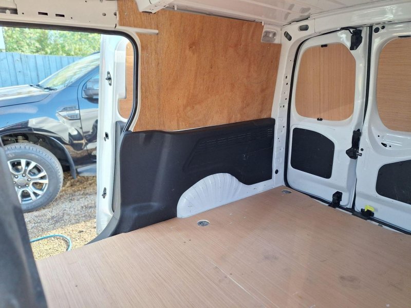 VAUXHALL COMBO