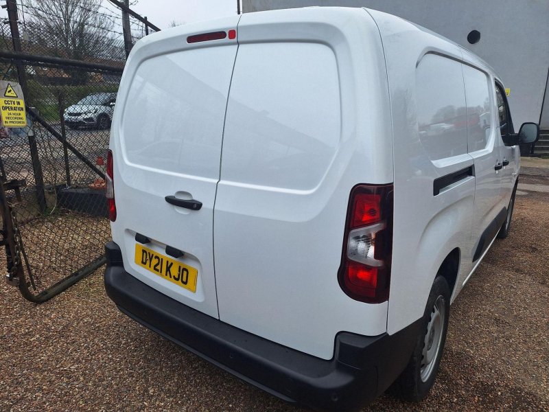 VAUXHALL COMBO