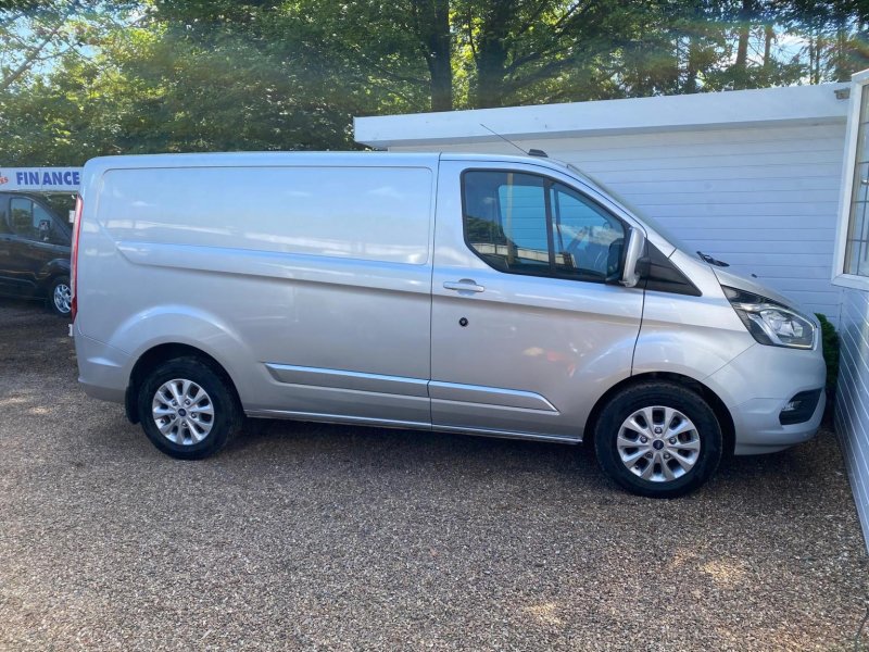 FORD TRANSIT CUSTOM