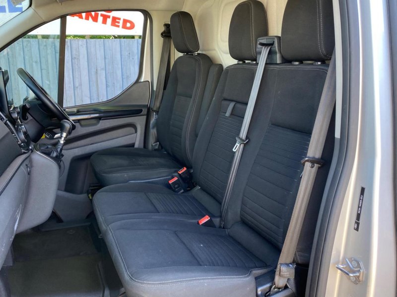 FORD TRANSIT CUSTOM