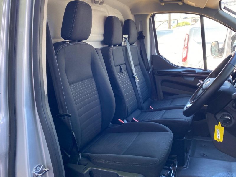 FORD TRANSIT CUSTOM