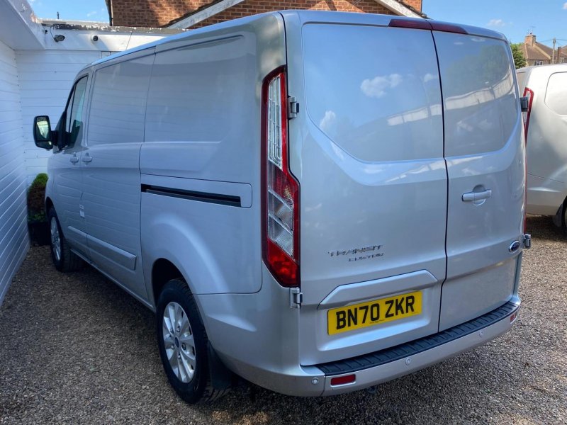 FORD TRANSIT CUSTOM