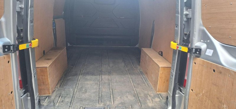 FORD TRANSIT CUSTOM