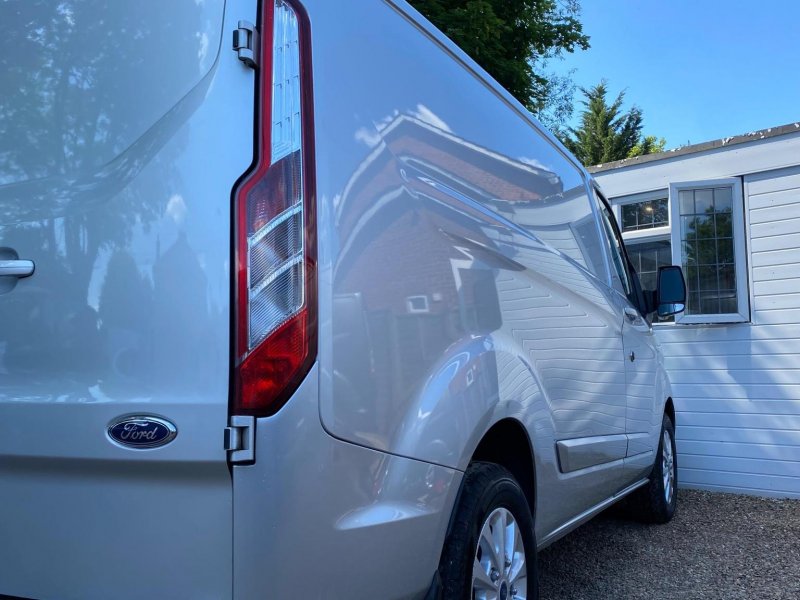 FORD TRANSIT CUSTOM