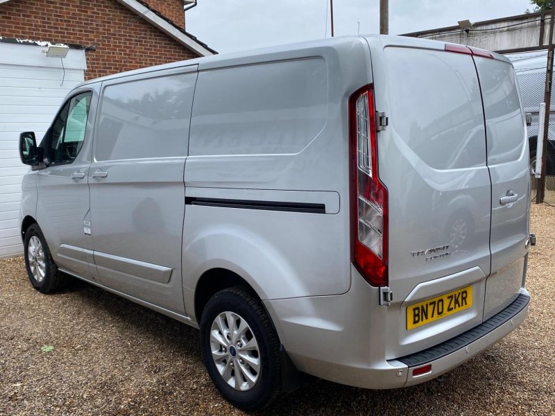 FORD TRANSIT CUSTOM