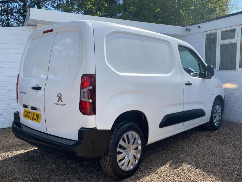 View PEUGEOT PARTNER 1.5 BlueHDi 1000 Professional Standard Panel Van SWB Euro 6 (s/s) 5dr