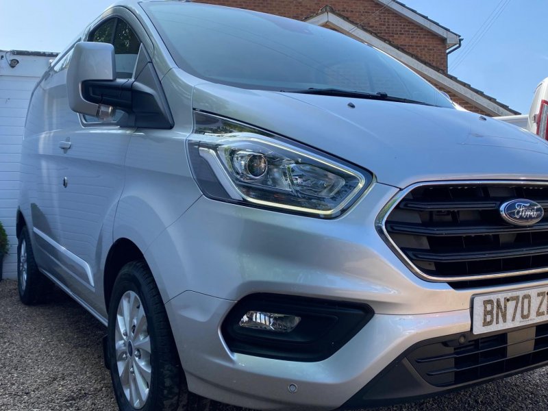 FORD TRANSIT CUSTOM