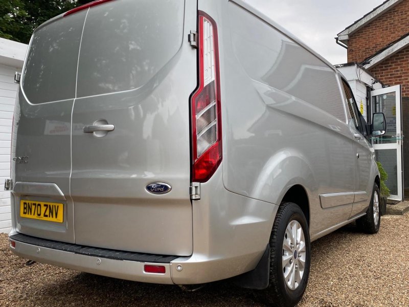 FORD TRANSIT CUSTOM