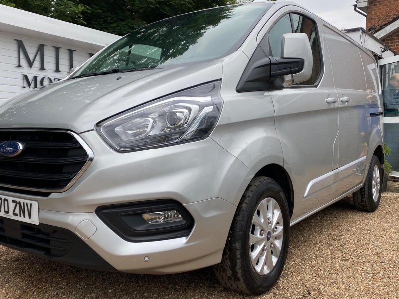 FORD TRANSIT CUSTOM