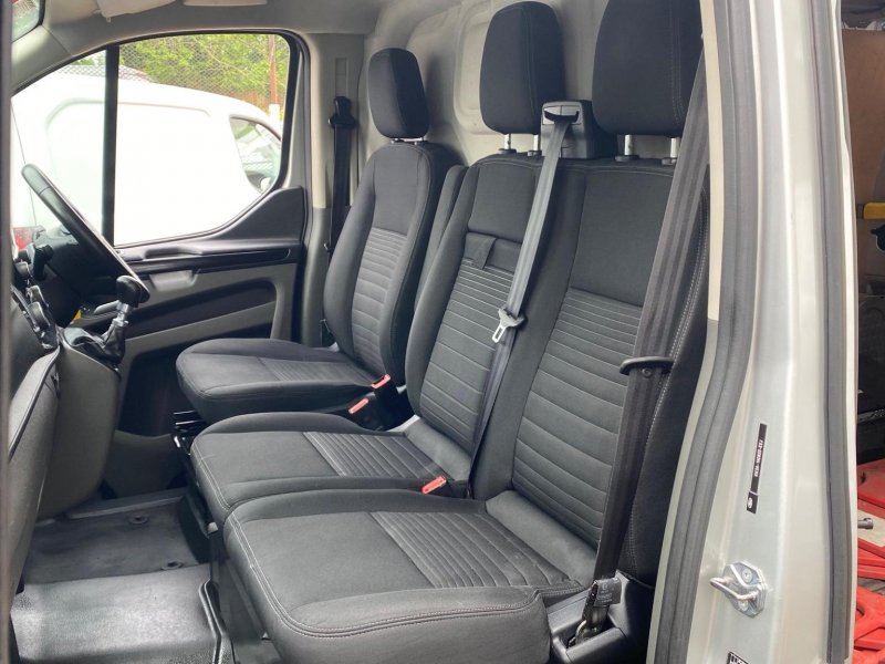 FORD TRANSIT CUSTOM