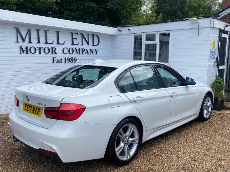 View BMW 3 SERIES 2.0 320d M Sport Auto Euro 6 (s/s) 4dr
