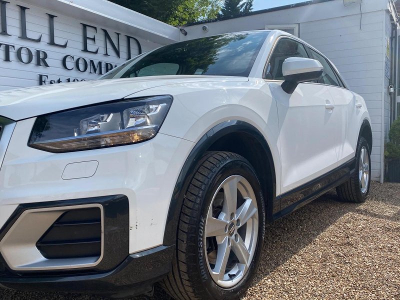 AUDI Q2