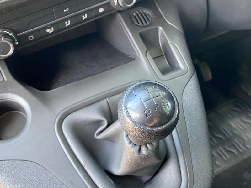 VAUXHALL COMBO
