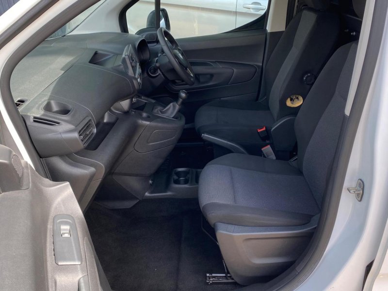 VAUXHALL COMBO