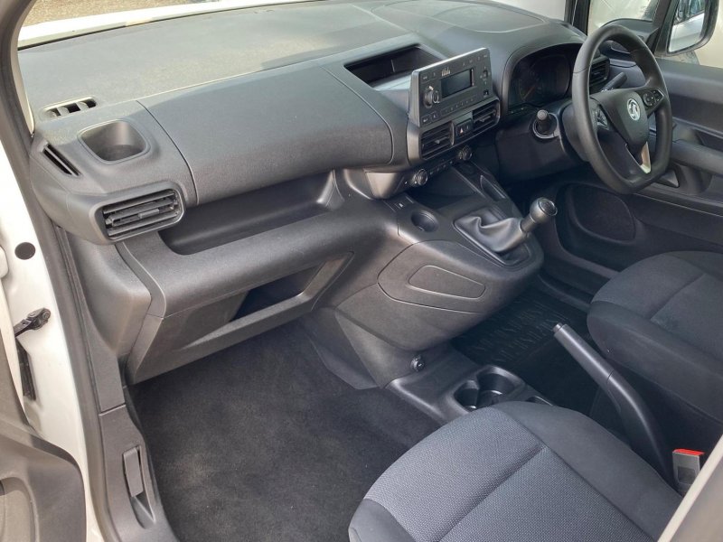 VAUXHALL COMBO