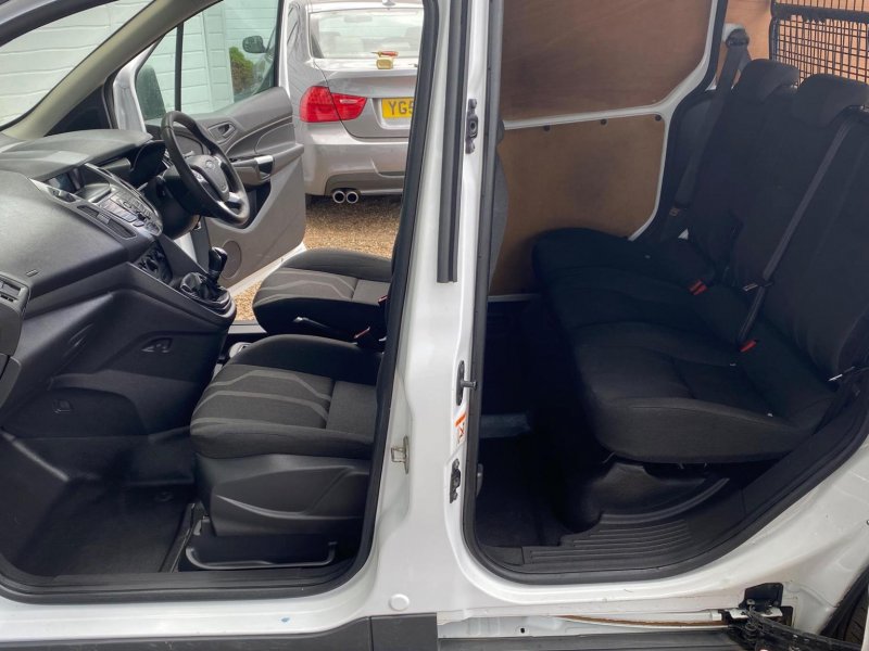 FORD TRANSIT CONNECT