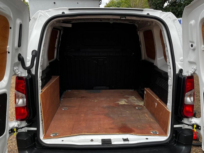 VAUXHALL COMBO