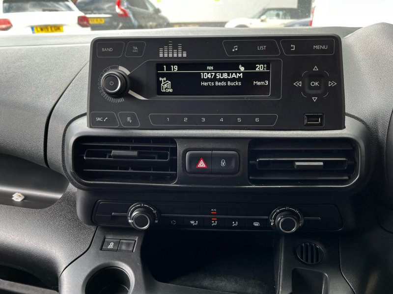 VAUXHALL COMBO
