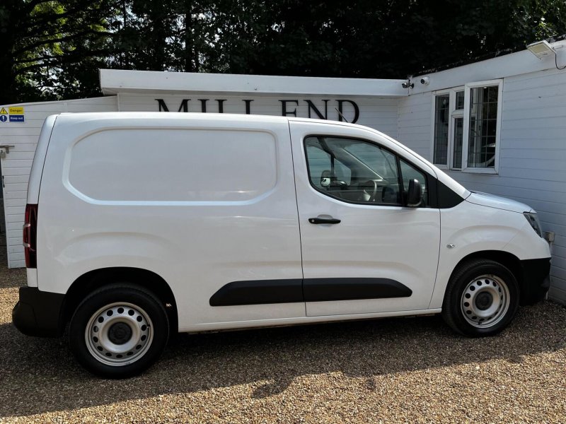 VAUXHALL COMBO