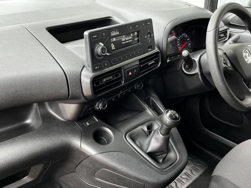 VAUXHALL COMBO