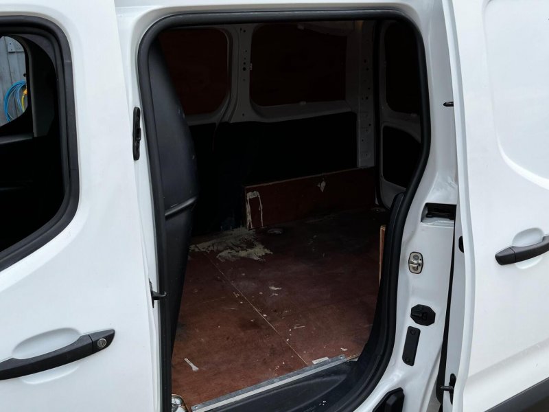 VAUXHALL COMBO