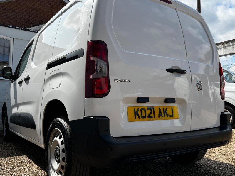 VAUXHALL COMBO