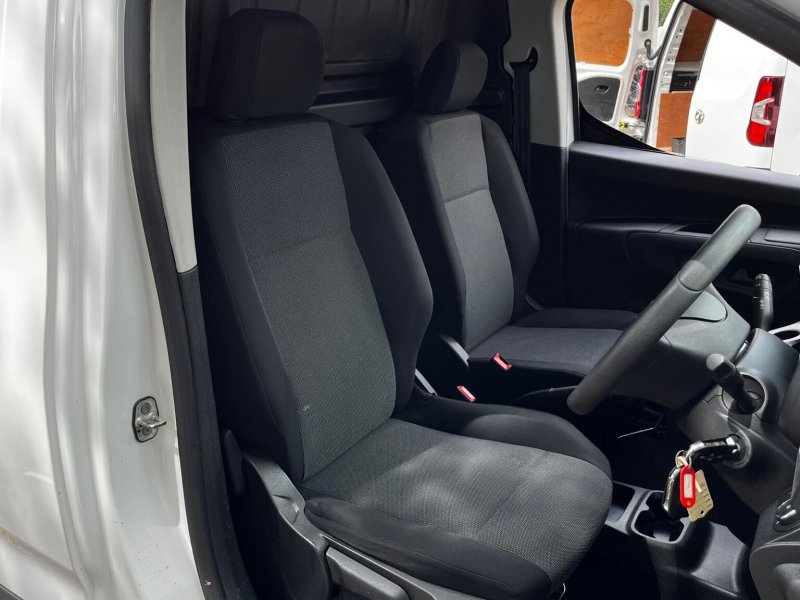 VAUXHALL COMBO