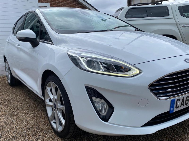 FORD FIESTA