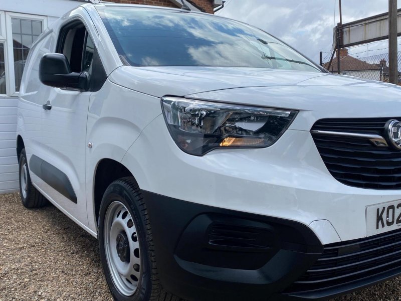 VAUXHALL COMBO