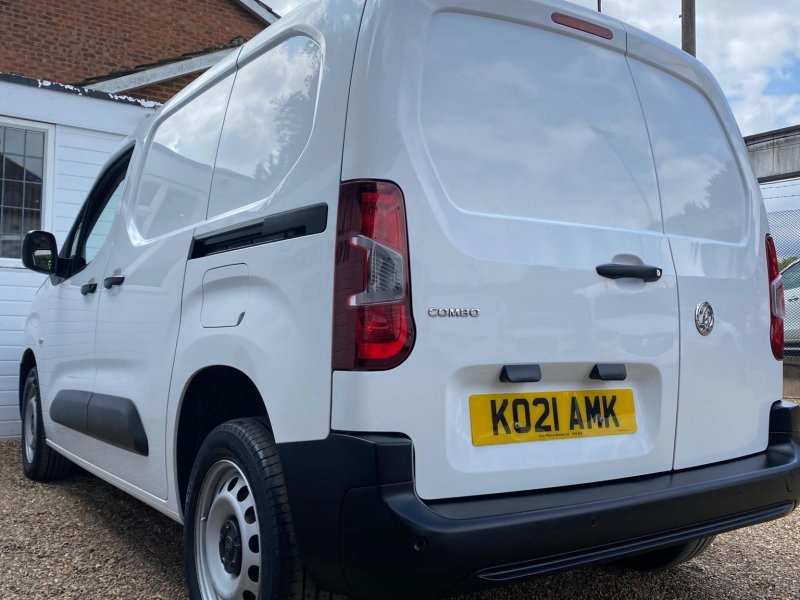 VAUXHALL COMBO