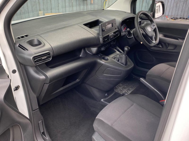 VAUXHALL COMBO