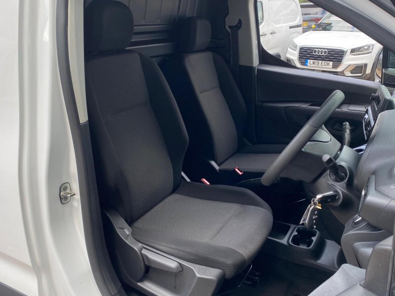 VAUXHALL COMBO