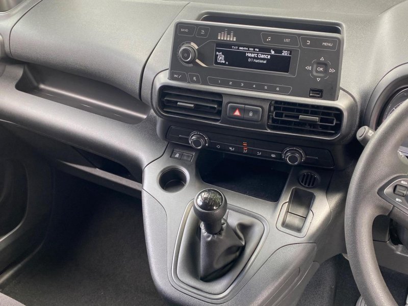 VAUXHALL COMBO