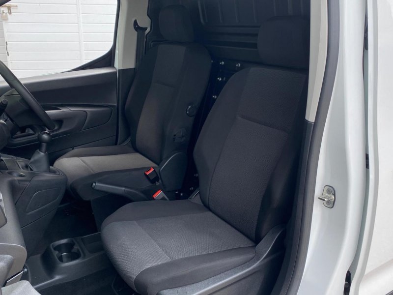 VAUXHALL COMBO