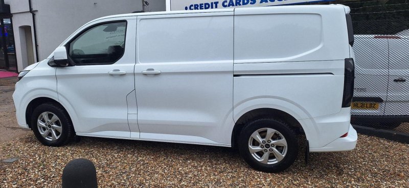 FORD TRANSIT CUSTOM
