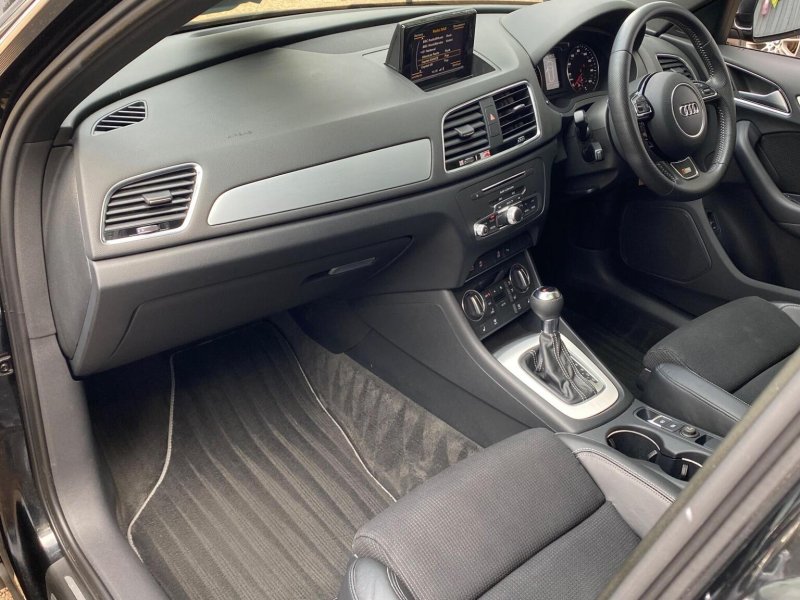 View AUDI Q3 1.4 TFSI CoD S line Edition S Tronic Euro 6 (s/s) 5dr