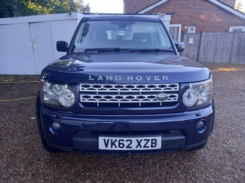 View LAND ROVER DISCOVERY 4 3.0 SD V6 XS Auto 4WD Euro 5 5dr