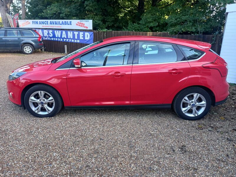 FORD FOCUS