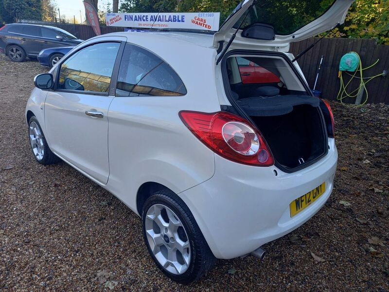 FORD KA