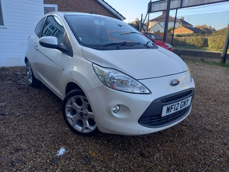 View FORD KA 1.2 Titanium Euro 5 3dr