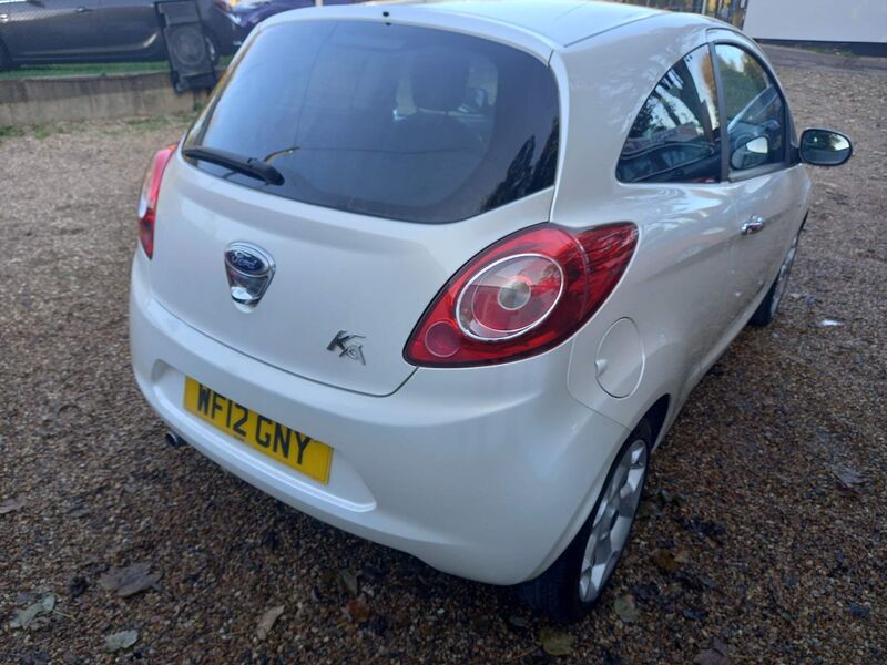 FORD KA