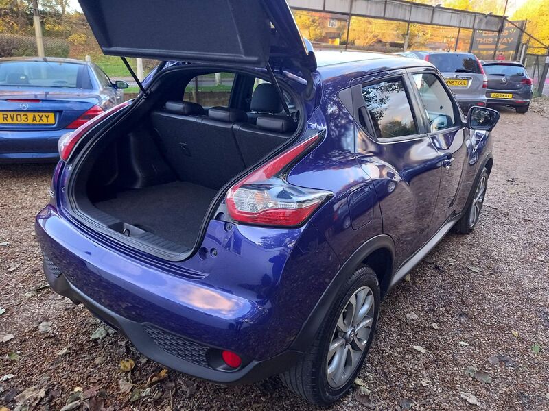 NISSAN JUKE