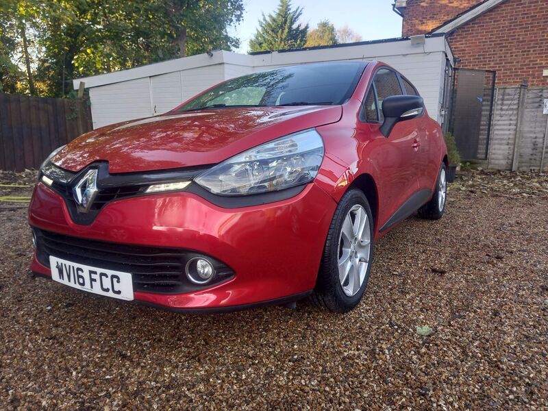 RENAULT CLIO